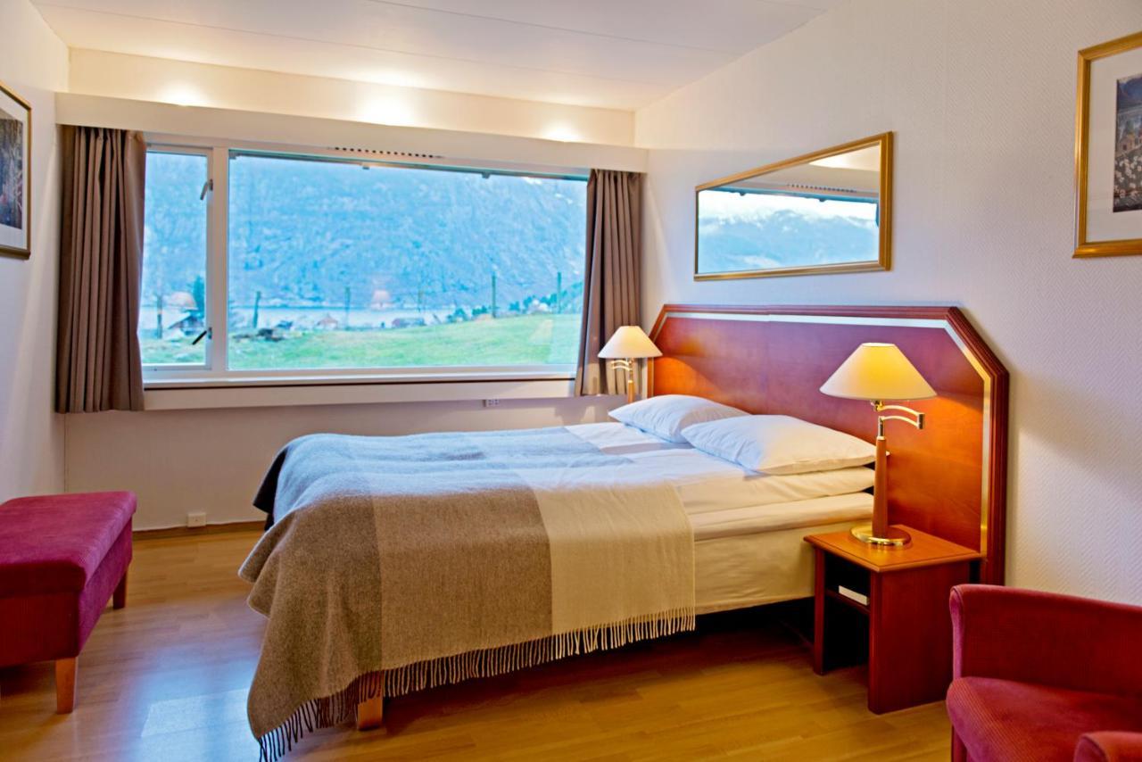 Eidfjord Hotel ภายนอก รูปภาพ