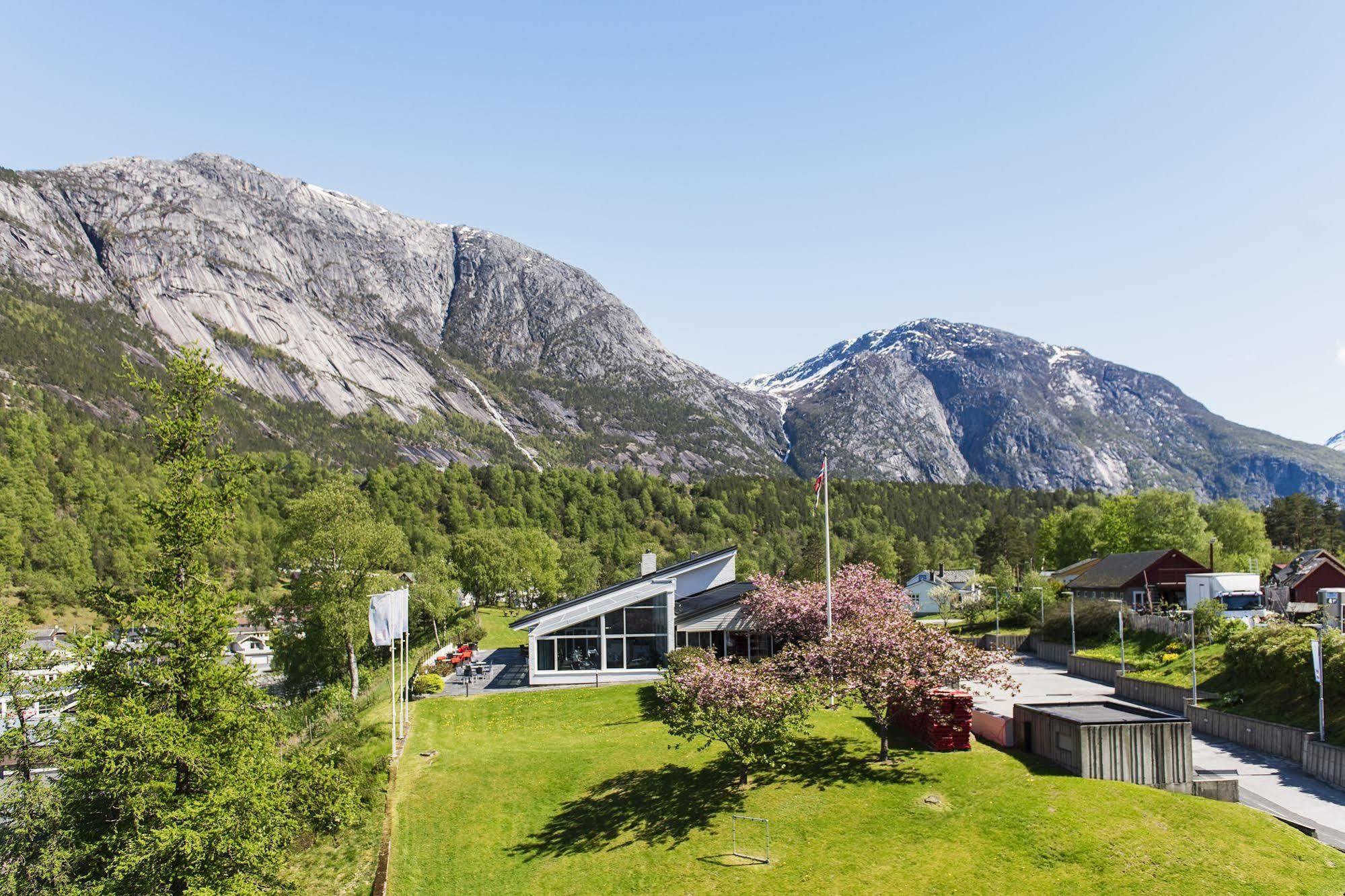 Eidfjord Hotel ภายนอก รูปภาพ