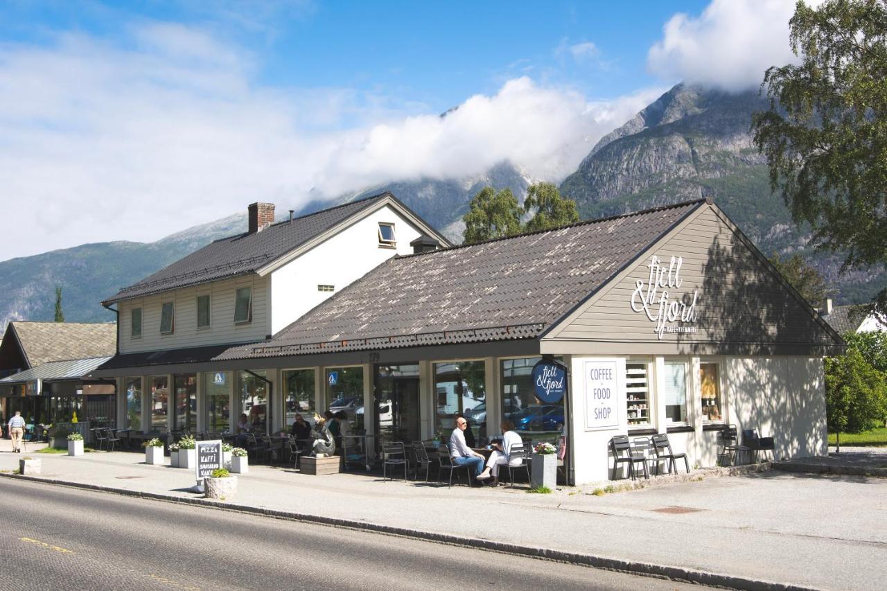 Eidfjord Hotel ภายนอก รูปภาพ